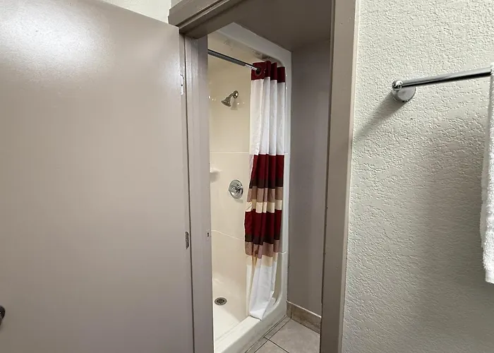 Motel Red Roof Austin -